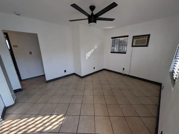 219 E 59th Pl, Los Angeles, CA 90003