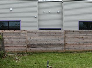 3302 Dowling St, Houston, TX 77004