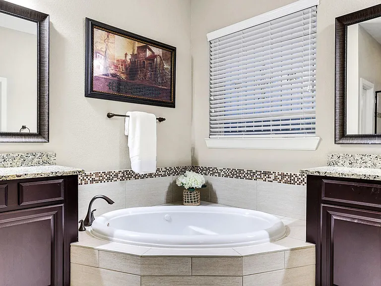 10423 Hatcher Dr — Photo 24