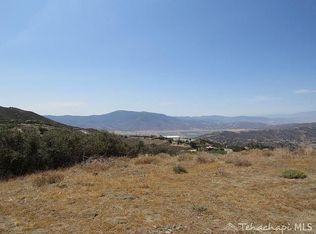 24520 Elk Ct, Tehachapi, CA 93561