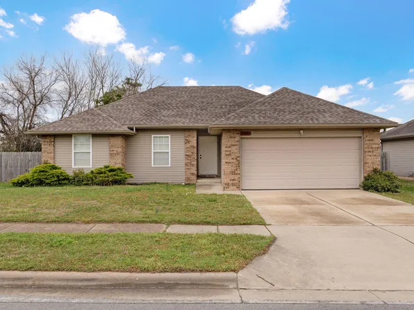 2541 W Brook Ridge Street, Springfield, MO 65803