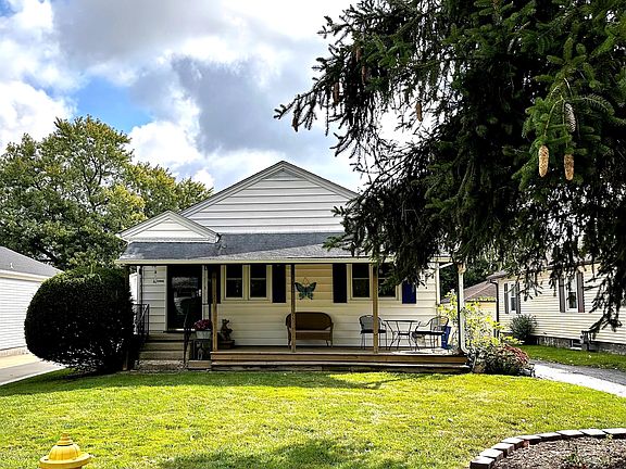 2nd image of 38 Kirkland St
