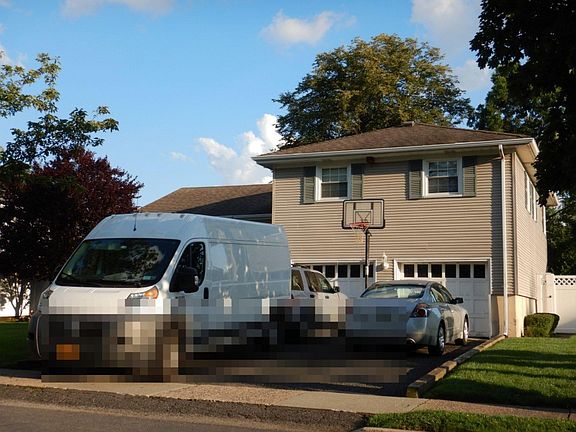 3rd image of 346 Webster Dr