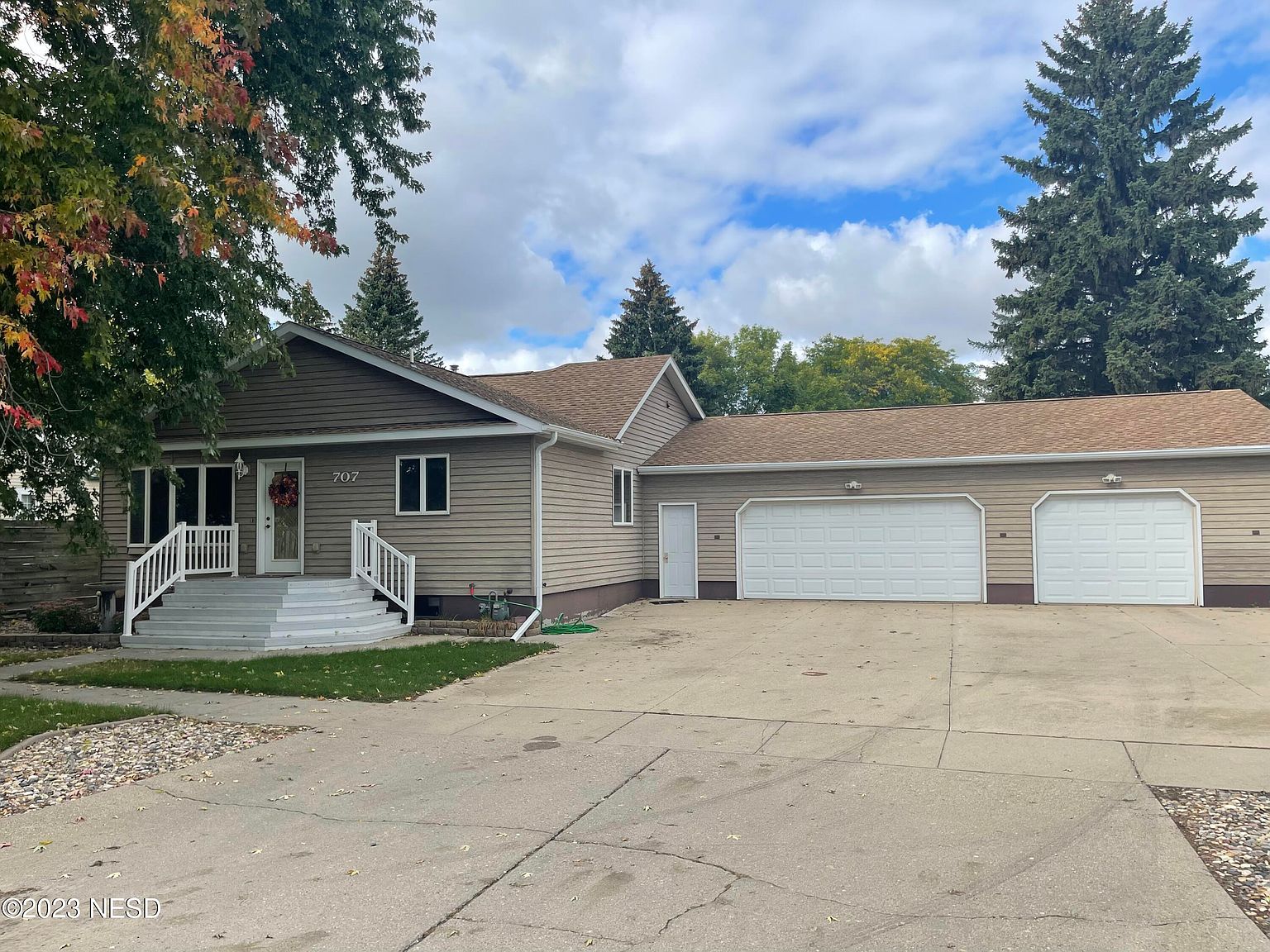 707 B Ave NE, Watertown, SD 57201 Zillow
