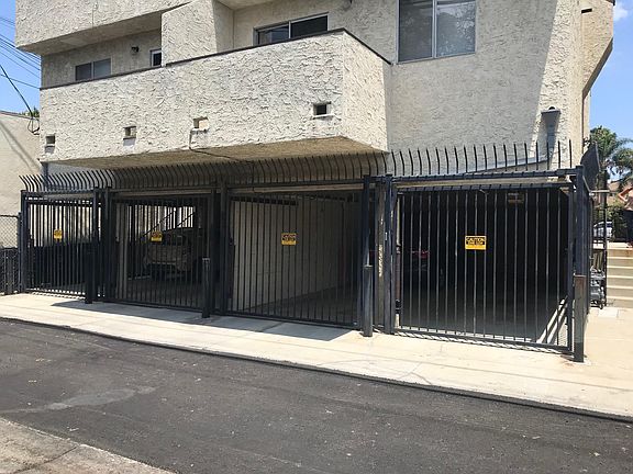 5th image of 3741 S Centinela Ave