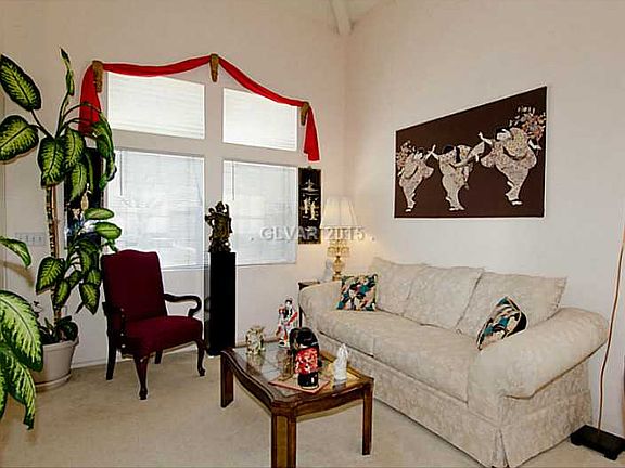 5th image of 7565 Costanoa St
