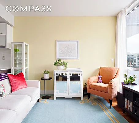 Sold by Compass | media 8
