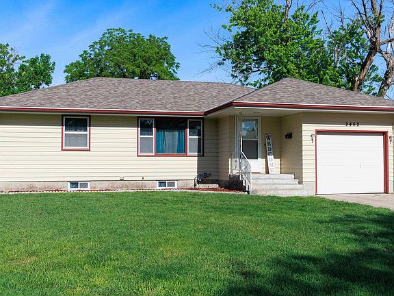 3rd image of 2452 Kummer Dr