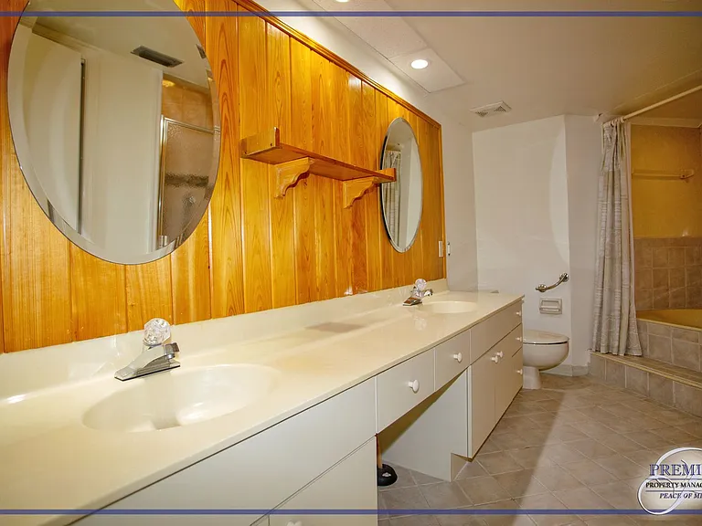 1351 Monarch Cir — Photo 26