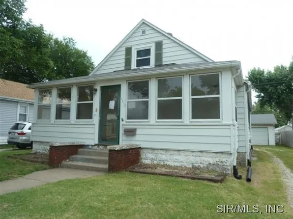 1115 Madison Ave, Wood River, IL 62095