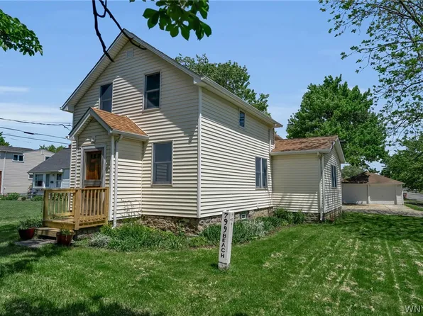 799 Beach Rd, Cheektowaga, NY 14225