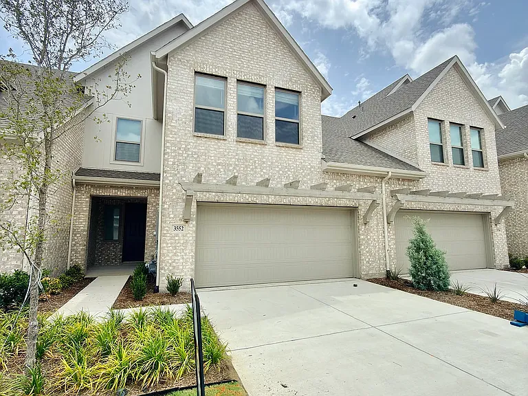 3552 Pierce Ln — Photo 1