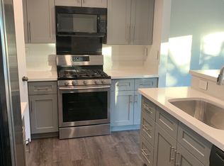 6923 Camino Revueltos, San Diego, CA 92111