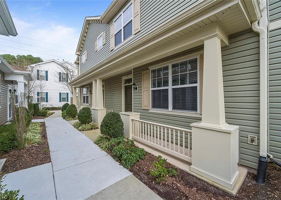 1st image of 648 Lacy Oak Dr