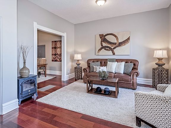 Spacious Living Room