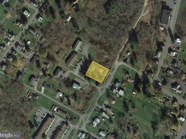 191 Spring St, Frostburg, MD 21532