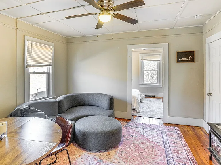 442 Columbia St #2 — Photo 3