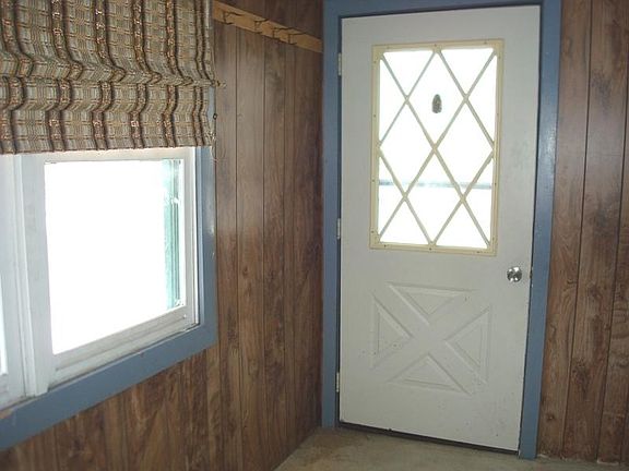 5th image of 2102 Calumet Dr