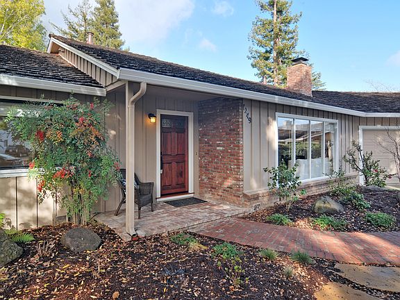3rd image of 1249 Heritage Ct