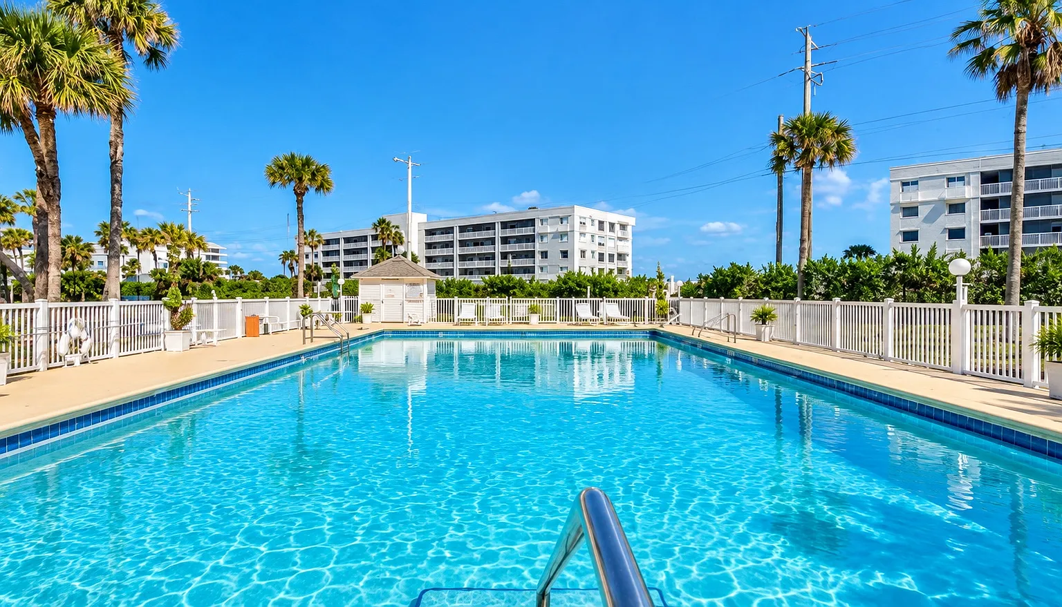 1 bed, 700 sqft, $1,350 — Photo 1