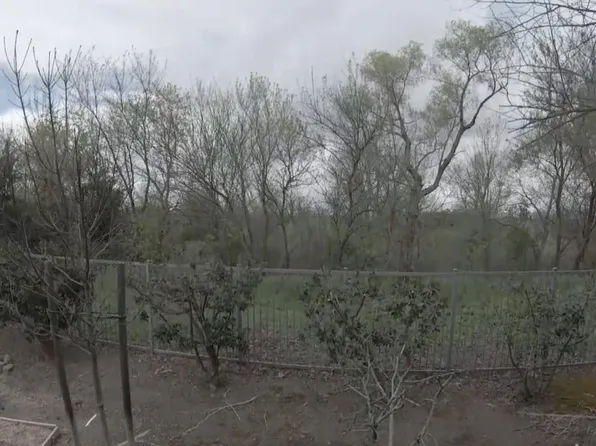 1818 Moore Blvd APT 126, Davis, CA 95618