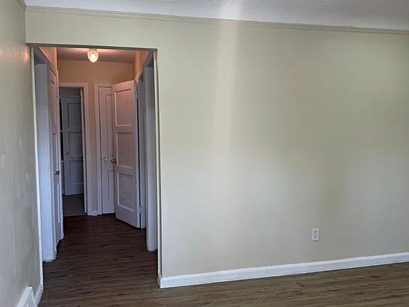 4th image of 6106 Cadieux Rd