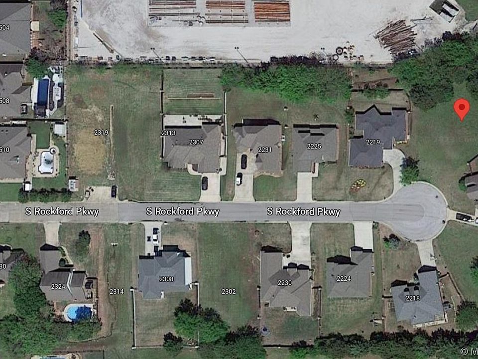 2nd image of 2213 S Rockford Pkwy