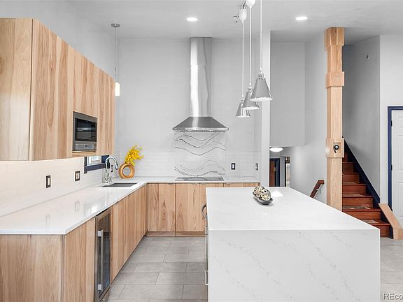 5th image of 8866 Estes Street