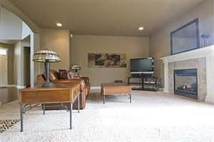 4th image of 4246 S 150th St