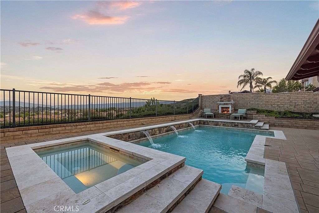 28838 Coal Mountain Ct, Valencia, CA 91354 | MLS #SR26085063 | Zillow