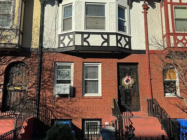 20 Chester Ct, Brooklyn, NY 11225