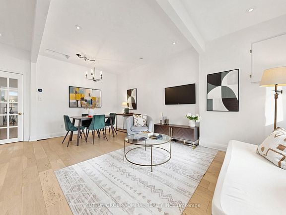 5th image of 275 Victoria Park Ave