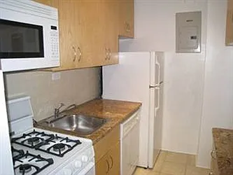 Rented by Classic Marketing- 530 Park1