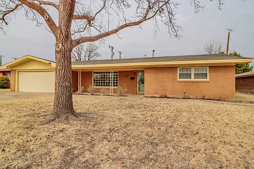 4906 17th Pl Photo 1