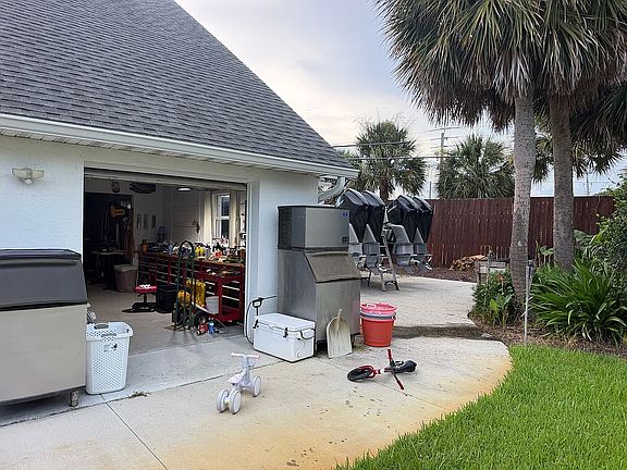 4th image of 106 Sandpiper Blvd