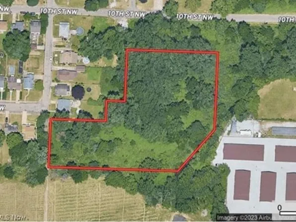 Brant Ave NW, Canton, OH 44708