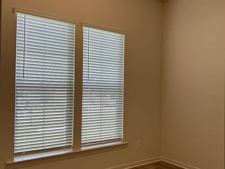 33606 Browning Rd — Photo 11