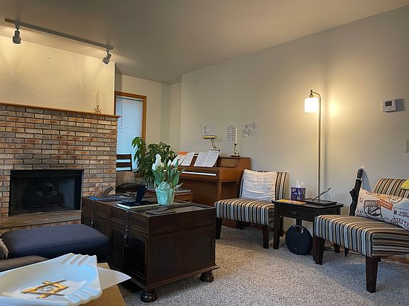 3rd image of 3311 Prairie Rd #3311