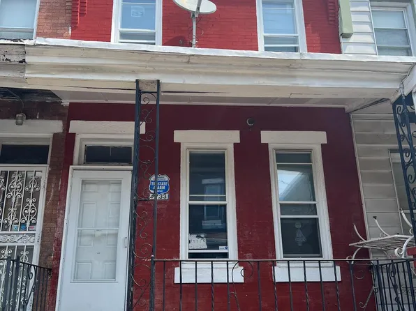 2733 W Silver St, Philadelphia, PA 19132