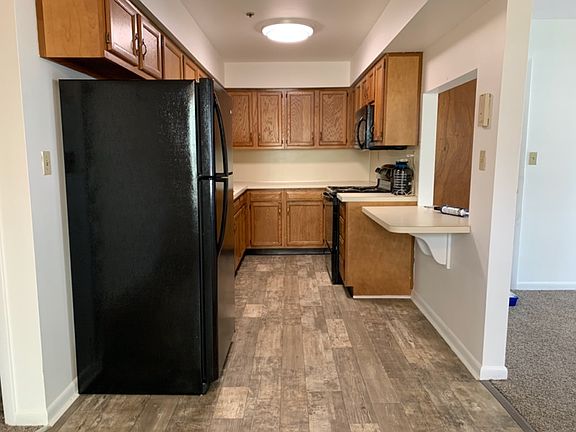 3rd image of 703 S 28th St #A