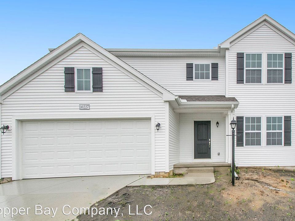 1st image of 1566 Carolyn Dr