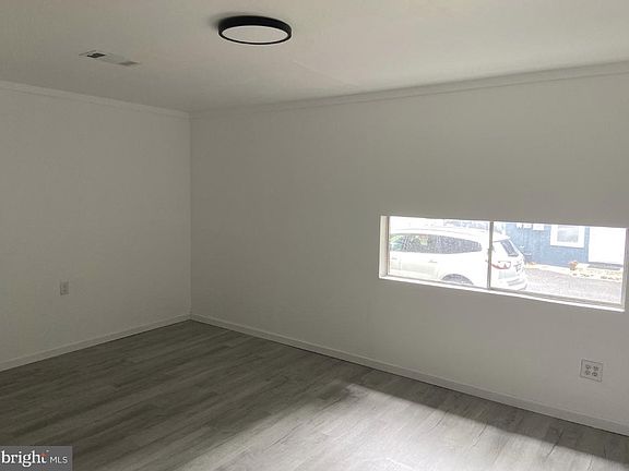 5th image of 20455 Jefferson Blvd