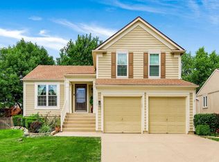 15218 W 156th Ct, Olathe, KS 66062