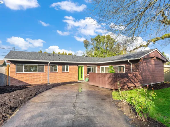 2437 NE 134th Pl, Portland, OR 97230