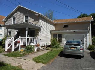22 Pine St, Perry, NY 14530