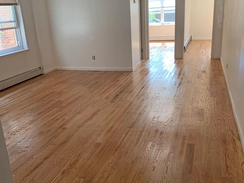 1st image of 2312 125th St #1