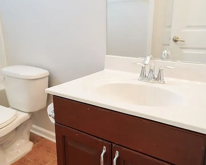 8 Woods Way — Photo 15