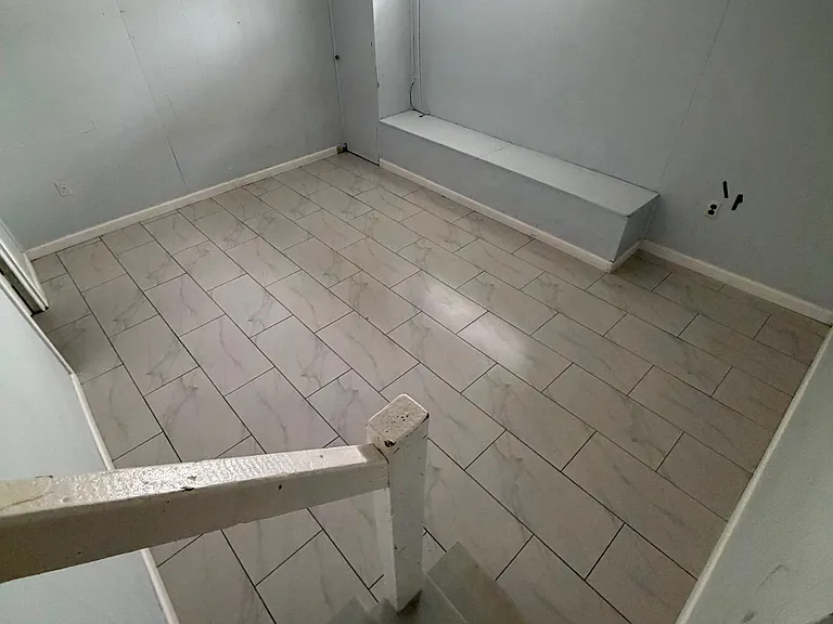 2920 Tyson Ave — Photo 9