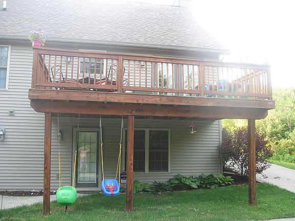 3rd image of 662 Grand Valley Dr