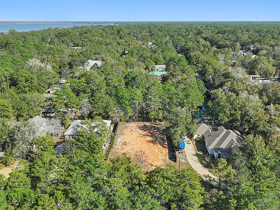 4th image of 412 Ricker Ave